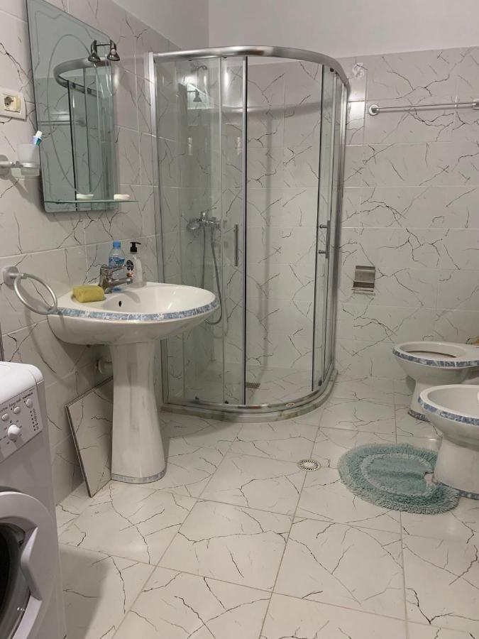 Apartement City Center ベラト エクステリア 写真